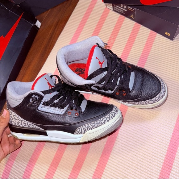 Air Jordan Retro 3 OG - Picture 9 of 14